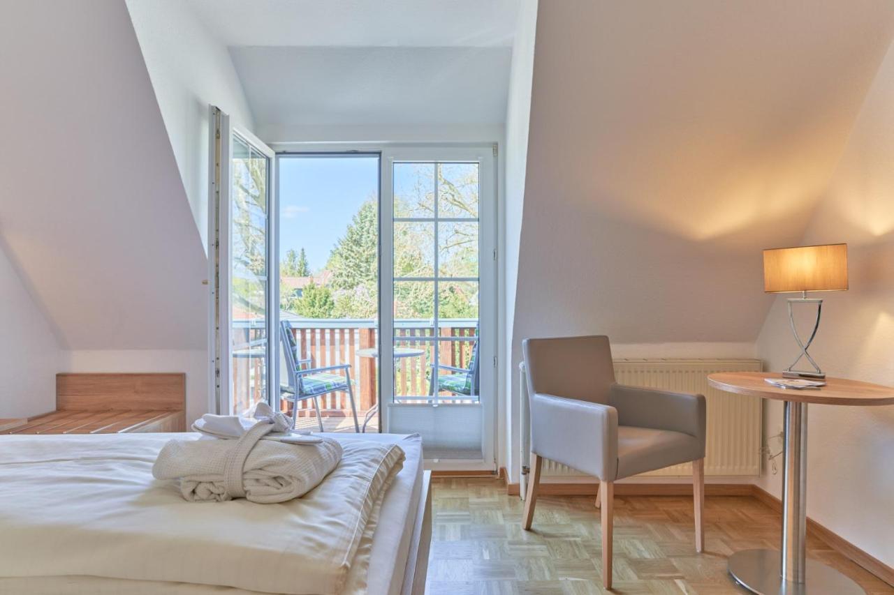 Hotel Weisser Hof Маленте Екстериор снимка