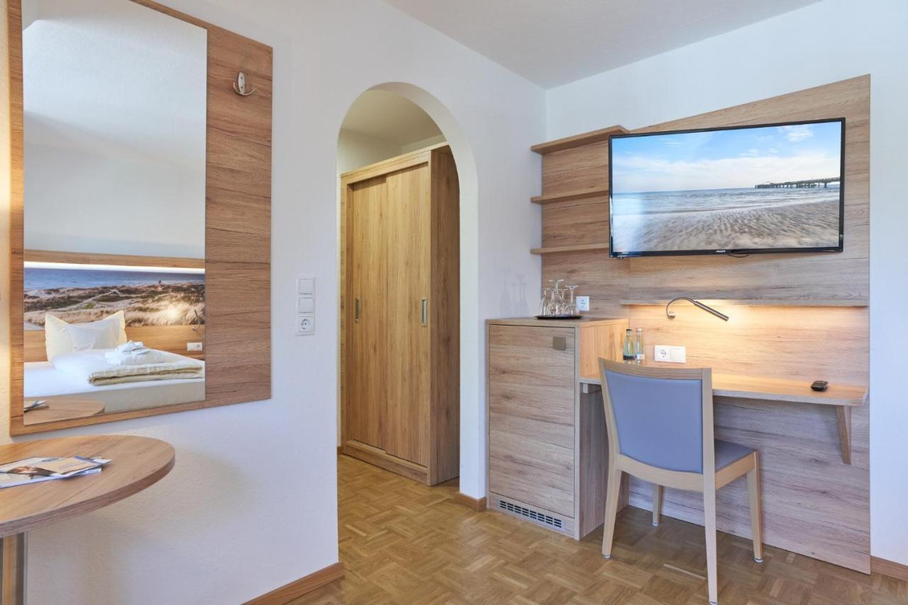Hotel Weisser Hof Маленте Екстериор снимка
