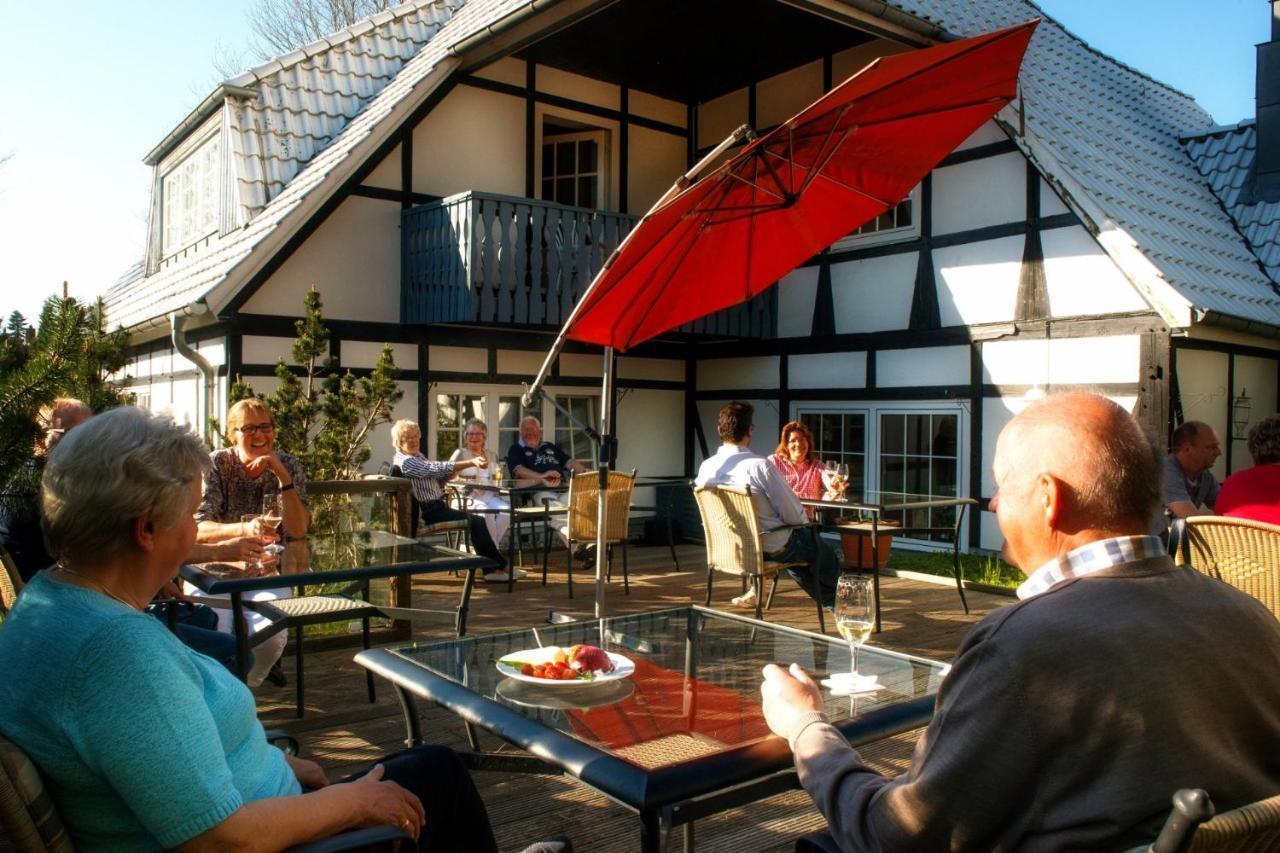 Hotel Weisser Hof Маленте Екстериор снимка
