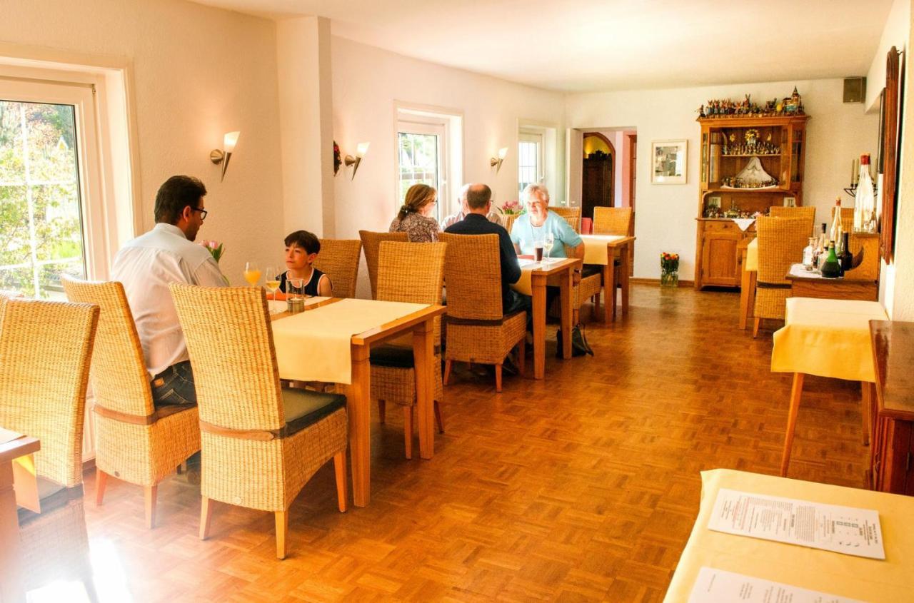 Hotel Weisser Hof Маленте Екстериор снимка